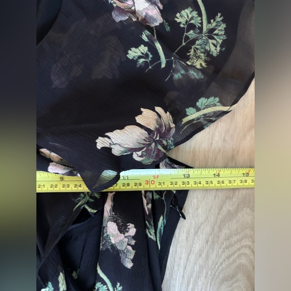 PAIGE Palisades silk multi-floral flutter dress, size XS. - Picture 13 of 14